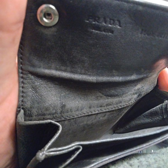 Prada Vintage Snap Closure Coin/Card Wallet - Picture 2 of 2